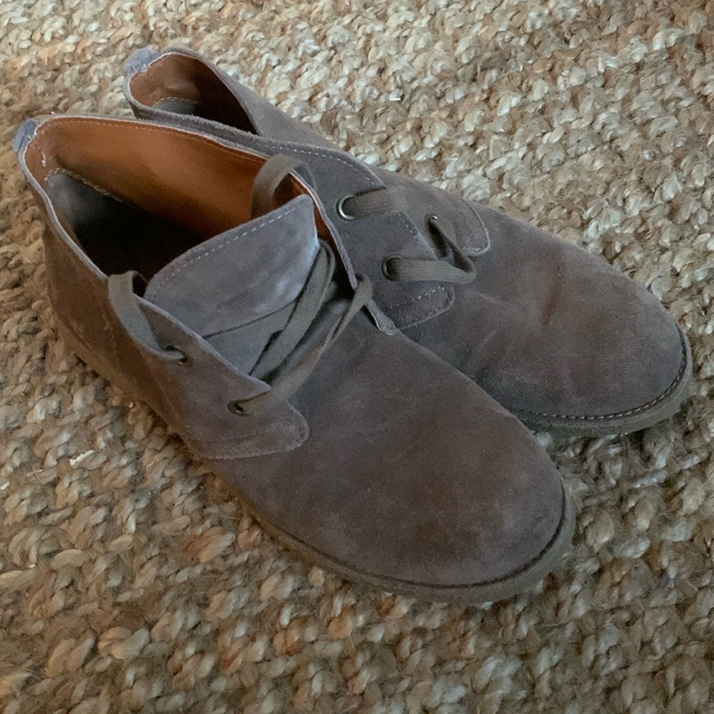 Lucky brand men’s suede chukka boot